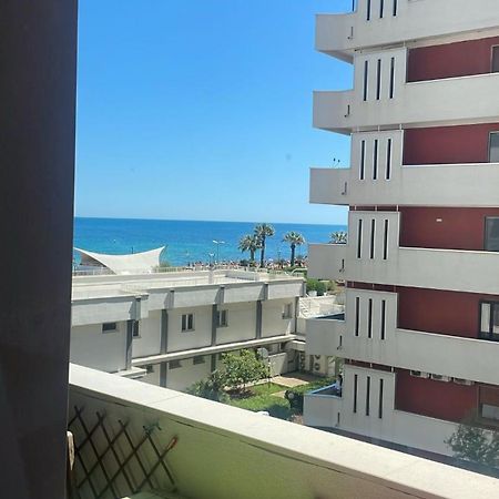 Отель Zen Sea View Бари Экстерьер фото
